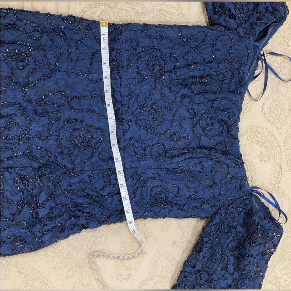 Xscape Elegant Navy Off-Shoulder Lace size 6 NWOT Navy - Picture 5 of 7